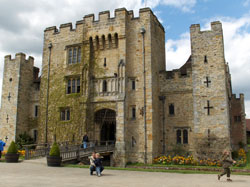 Holiday Cottages near Hever Castle
